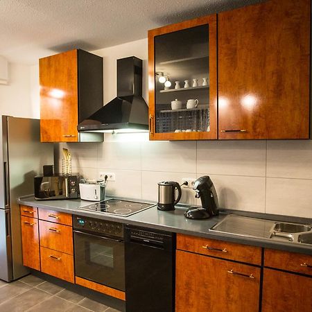 באדן-באדן Downtown Apartments Center מראה חיצוני תמונה